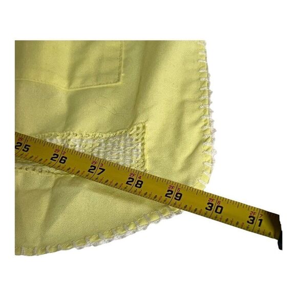Vintage Apron Yellow With Roosters Pockets Chickens Cottagecore Farm Chore 1/2 - Picture 5 of 5